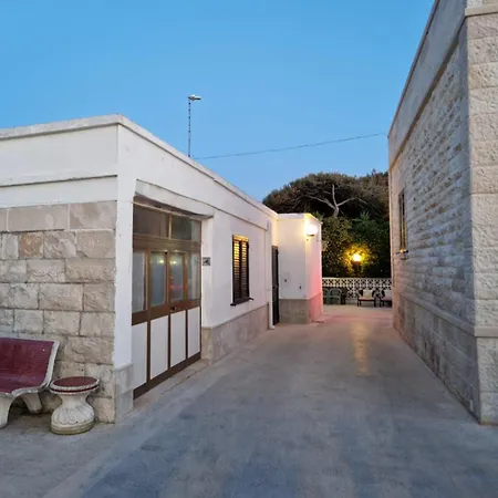 Villa Teresa Iris E Ibisco Giovinazzo Extérieur photo