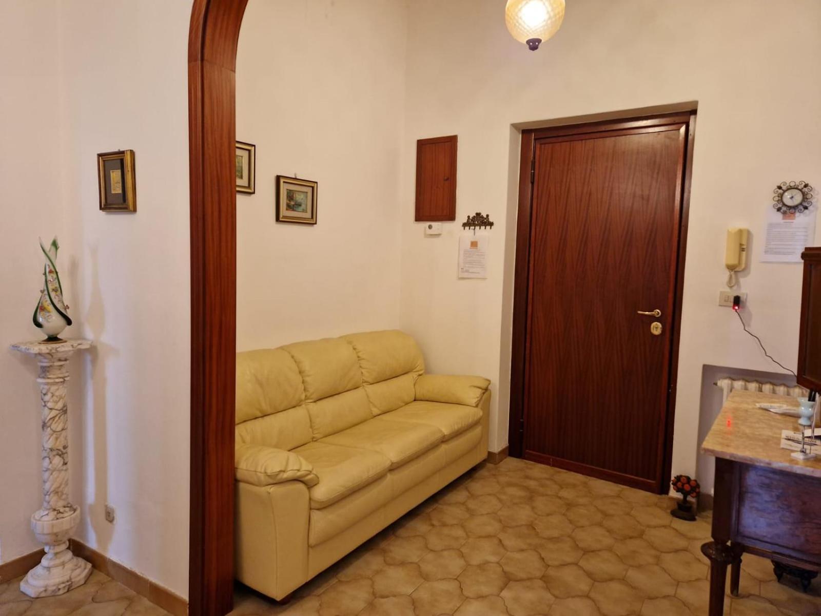Teresa Iris E Ibisco Apartment Giovinazzo