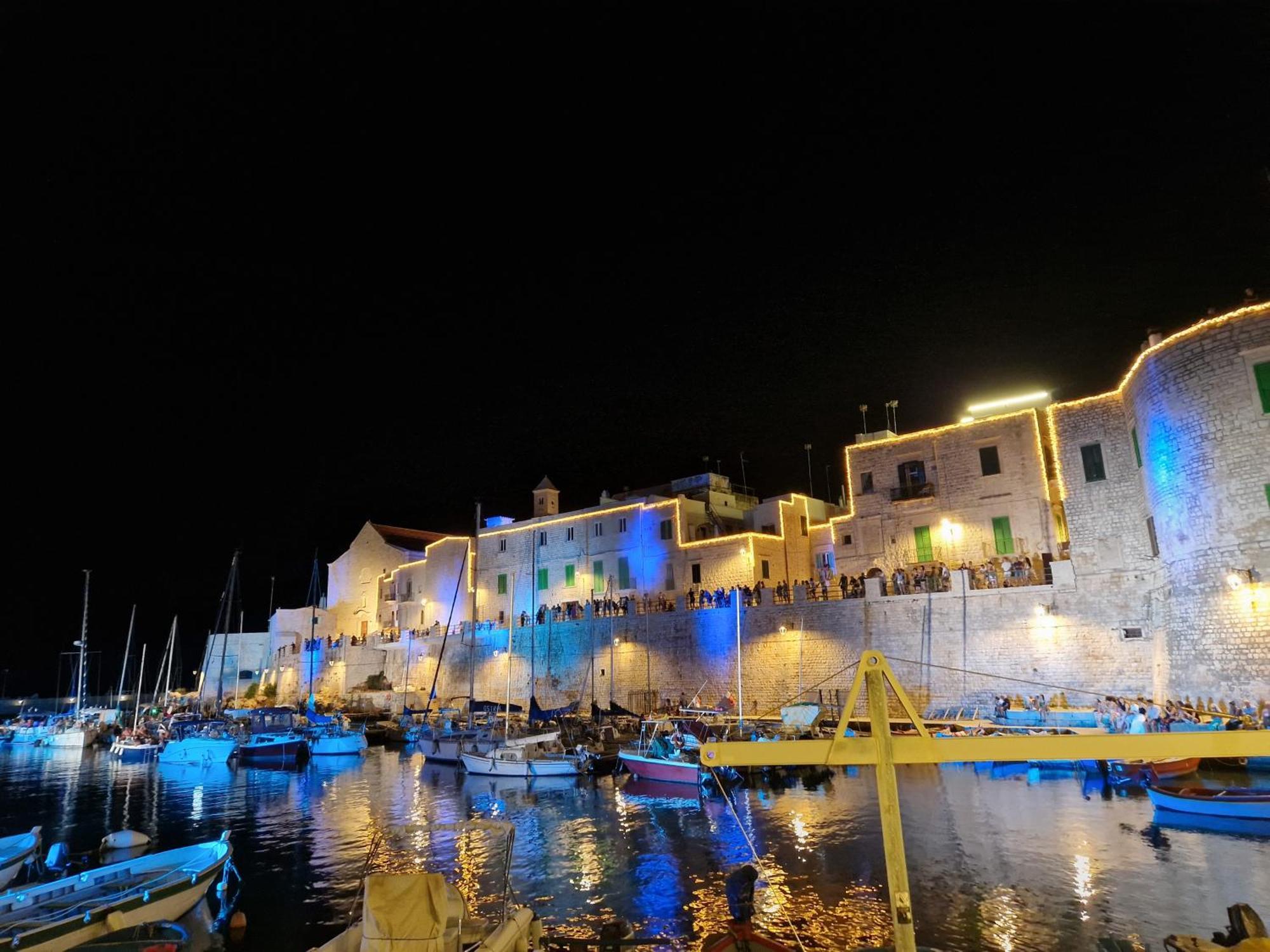 Teresa Iris E Ibisco Apartment Giovinazzo