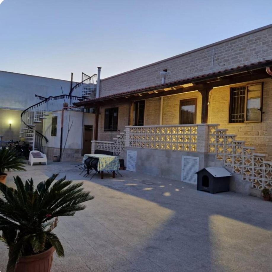 Teresa Iris E Ibisco Apartment